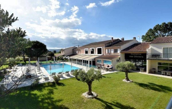 Le Domaine des Oliviers - Restaurant Pierrelatte - top restaurant PIERRELATTE